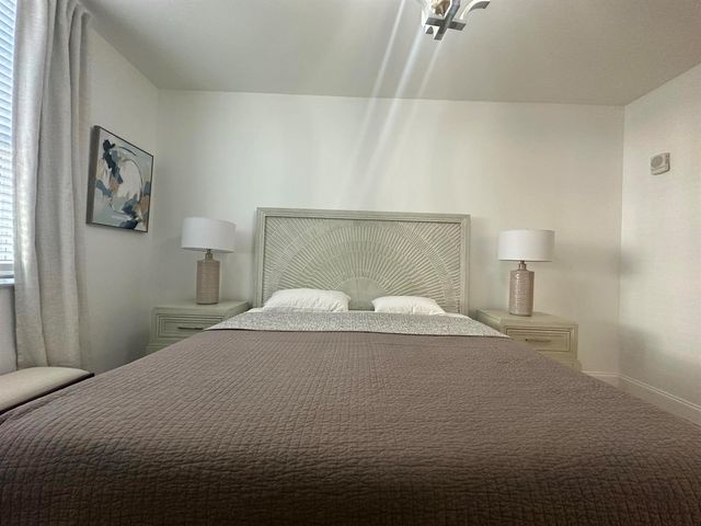 630 S Sapodilla Avenue 104, West Palm Beach, FL 33401