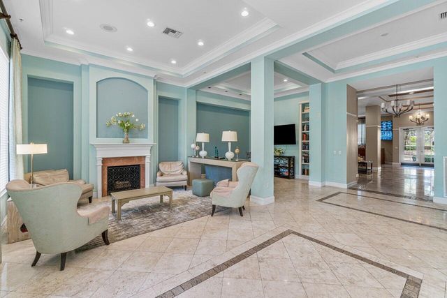 630 S Sapodilla Avenue 104, West Palm Beach, FL 33401