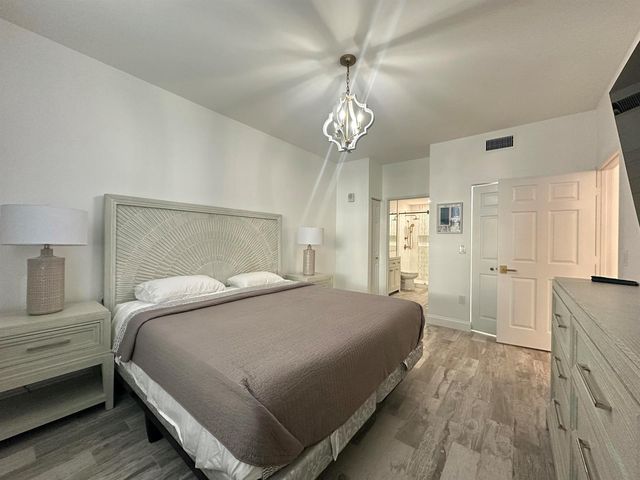 630 S Sapodilla Avenue 104, West Palm Beach, FL 33401