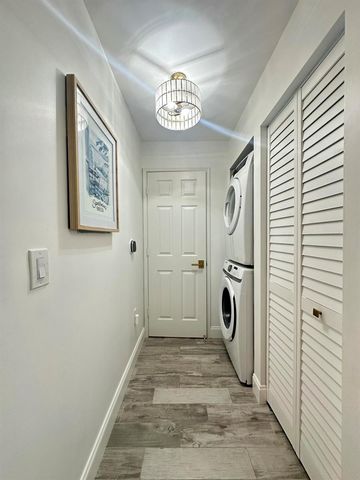 630 S Sapodilla Avenue 104, West Palm Beach, FL 33401