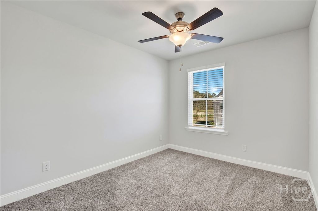 Image 10 of property listing at 77 Dorsey Drive, Richmond Hill, GA 31324
