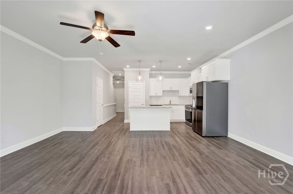 Image 20 of property listing at 77 Dorsey Drive, Richmond Hill, GA 31324