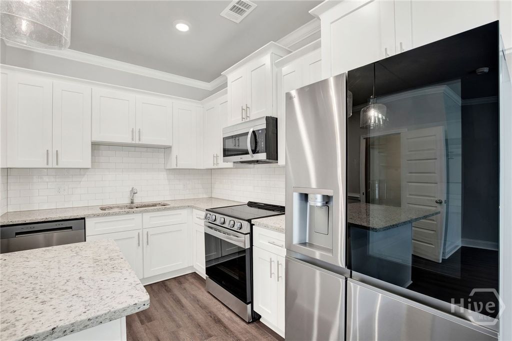 Image 31 of property listing at 77 Dorsey Drive, Richmond Hill, GA 31324