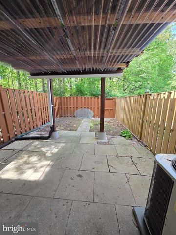 8332 ROCKY FORGE CT, Springfield, VA 22153