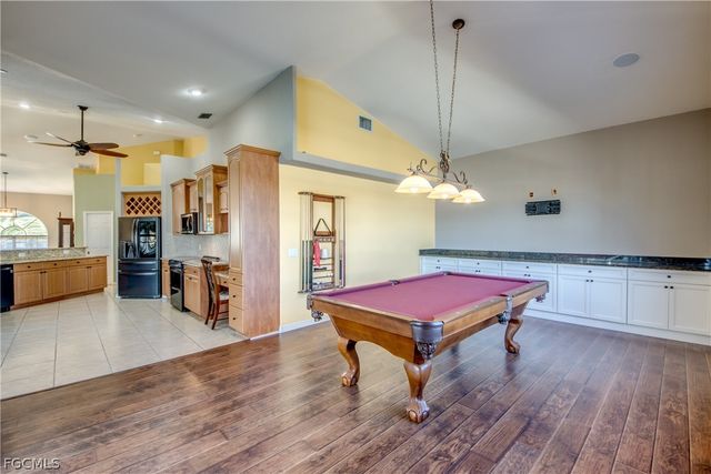 1705 SW 44th TER, Cape Coral, FL 33914