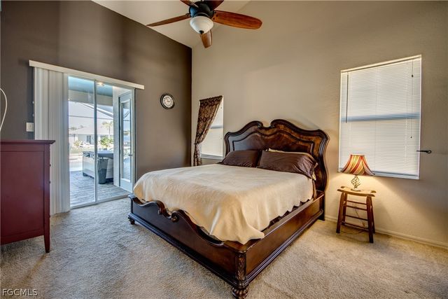 1705 SW 44th TER, Cape Coral, FL 33914