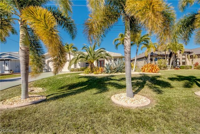 1705 SW 44th TER, Cape Coral, FL 33914