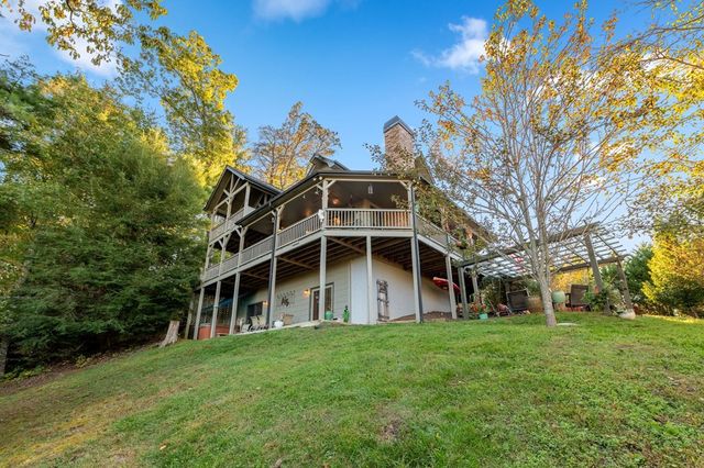 709 Laurel Creek Trail, Blue Ridge, GA 30513