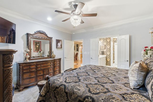 933 Star Shoot Parkway, Lexington, KY 40509