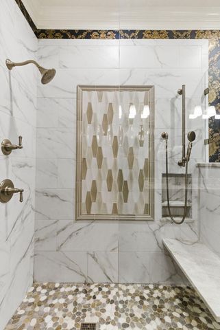 933 Star Shoot Parkway, Lexington, KY 40509