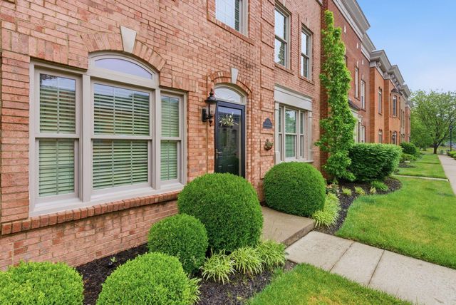 933 Star Shoot Parkway, Lexington, KY 40509