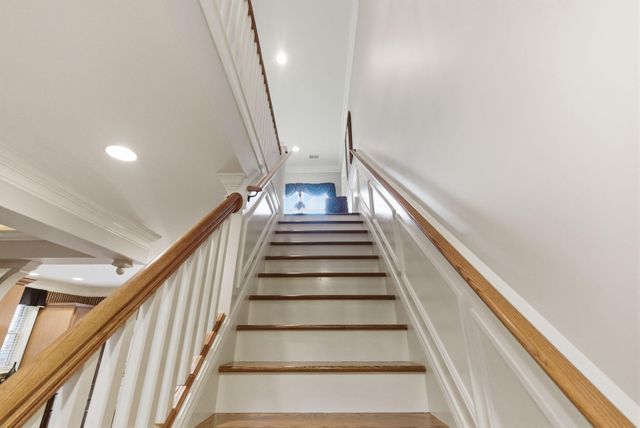 933 Star Shoot Parkway, Lexington, KY 40509
