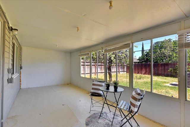 2717 Ribier Way, Rancho Cordova, CA 95670