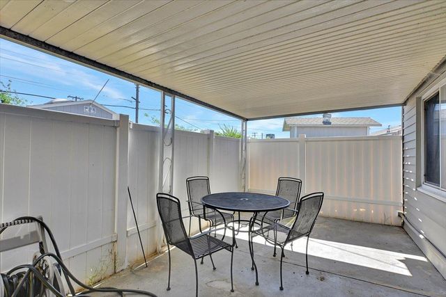 2717 Ribier Way, Rancho Cordova, CA 95670