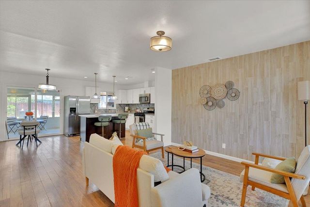 2717 Ribier Way, Rancho Cordova, CA 95670