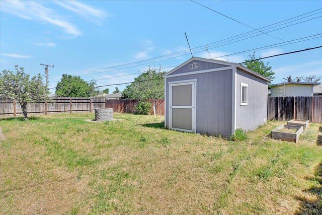 2717 Ribier Way, Rancho Cordova, CA 95670