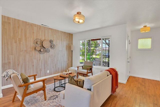 2717 Ribier Way, Rancho Cordova, CA 95670