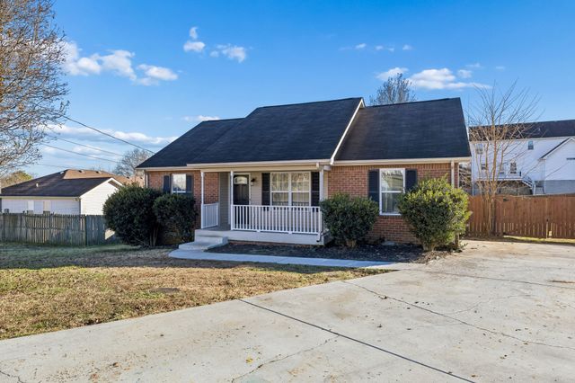 803 Pebble Pt, Mount Juliet, TN 37122