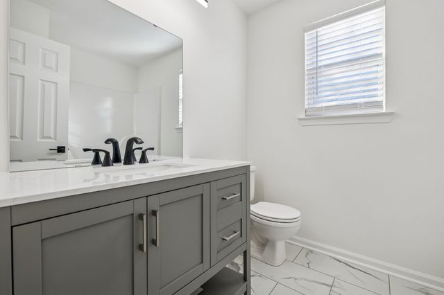 803 Pebble Pt, Mount Juliet, TN 37122