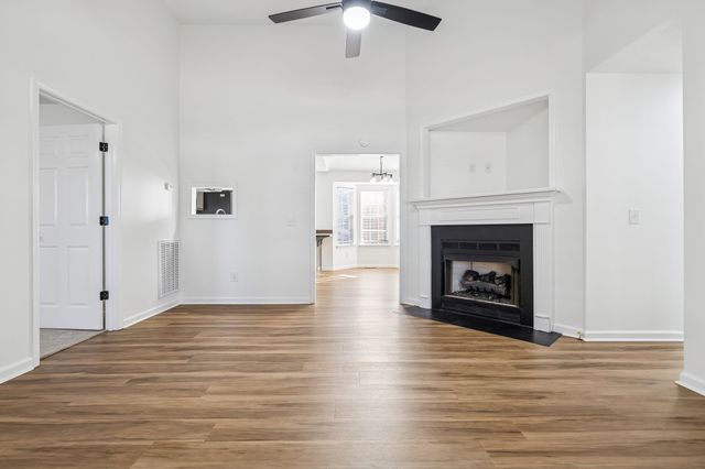 803 Pebble Pt, Mount Juliet, TN 37122