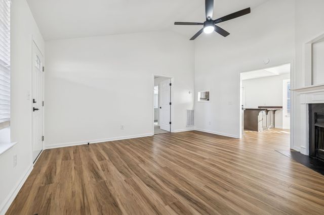 803 Pebble Pt, Mount Juliet, TN 37122