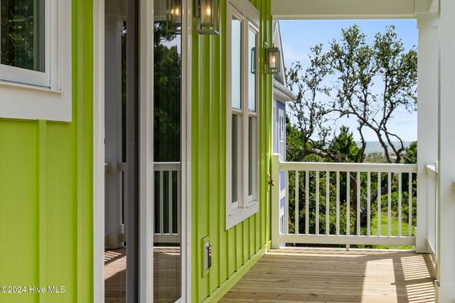 96 SE 66th Street, Oak Island, NC 28465