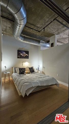 645 W 9th Street 609, Los Angeles, CA 90015