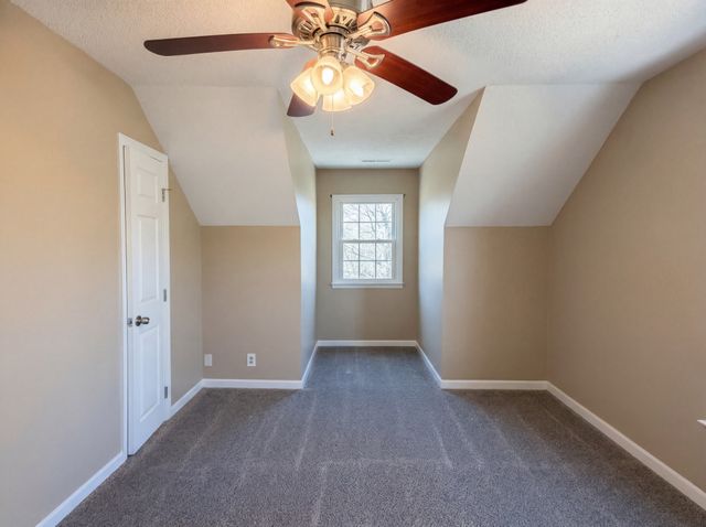 1157 Woodbridge Dr, Clarksville, TN 37042