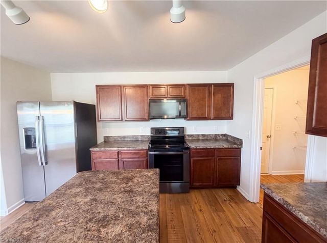 1134 Aster Way, Burlington, NC 27215
