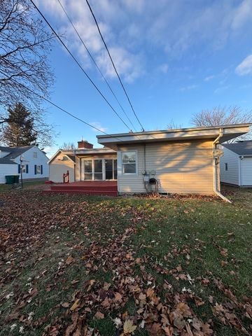 1616 Glenwood Avenue, Joliet, IL 60435