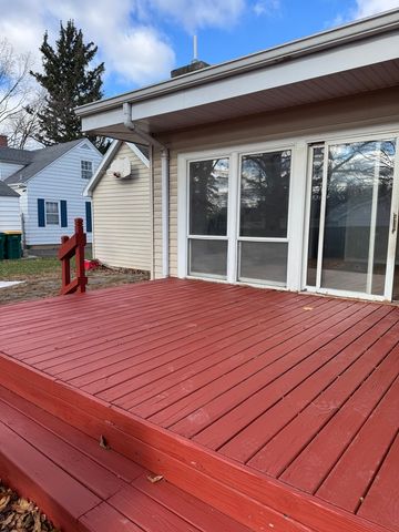 1616 Glenwood Avenue, Joliet, IL 60435