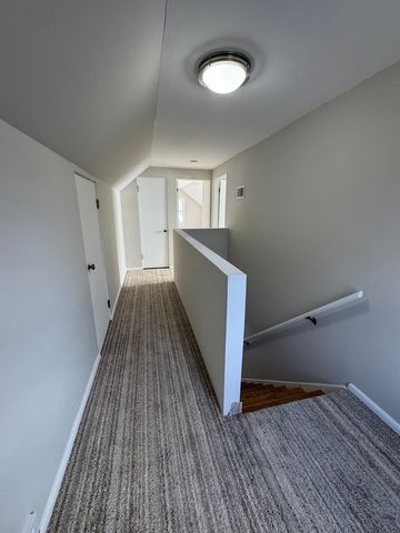 1616 Glenwood Avenue, Joliet, IL 60435