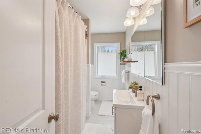 3822 Langley Drive, Pinckney, MI 48169