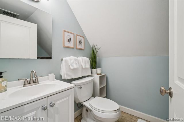 3822 Langley Drive, Pinckney, MI 48169