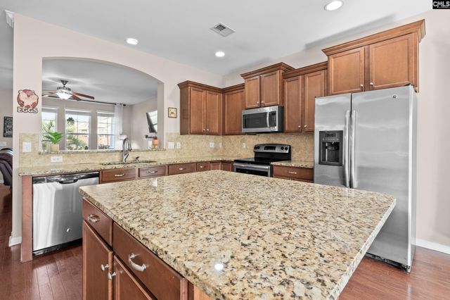 571 Blue Ledge Circle, Lexington, SC 29072