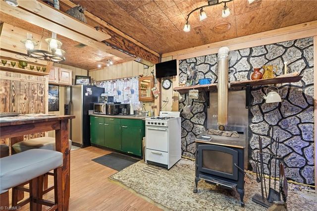 960 Riverview Road, Spencer, VA 24165