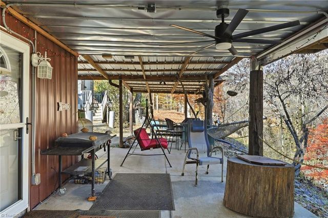 960 Riverview Road, Spencer, VA 24165
