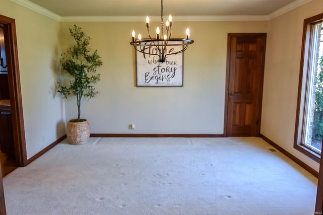 2000 W Boonville New Harmony Road, Evansville, IN 47725