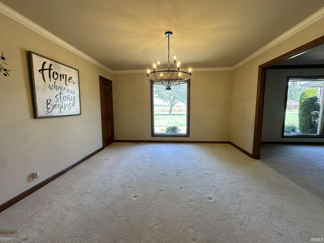 2000 W Boonville New Harmony Road, Evansville, IN 47725