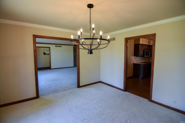 2000 W Boonville New Harmony Road, Evansville, IN 47725