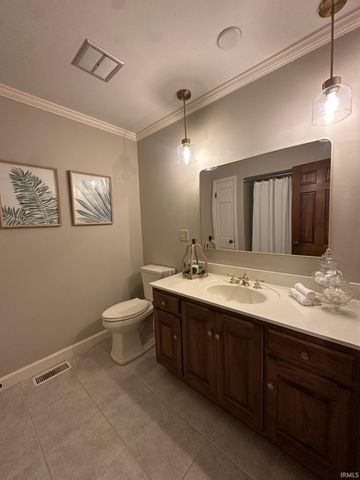 2000 W Boonville New Harmony Road, Evansville, IN 47725