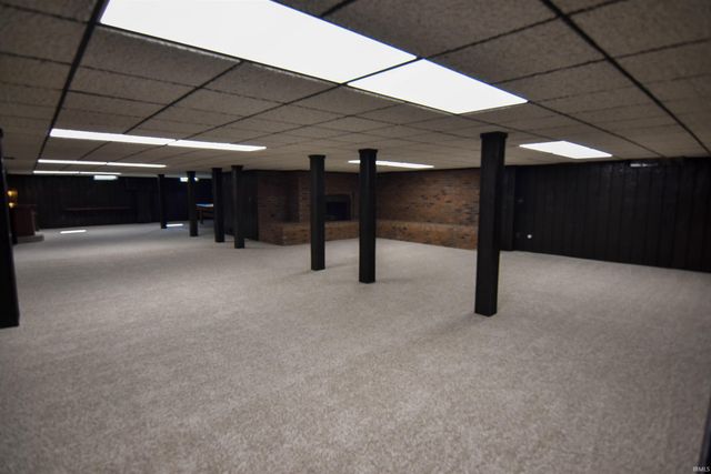2000 W Boonville New Harmony Road, Evansville, IN 47725