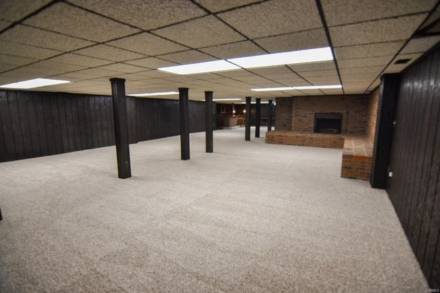 2000 W Boonville New Harmony Road, Evansville, IN 47725