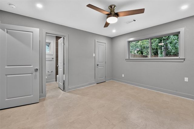 4131 Knotty Oaks Trail, Houston, TX 77045
