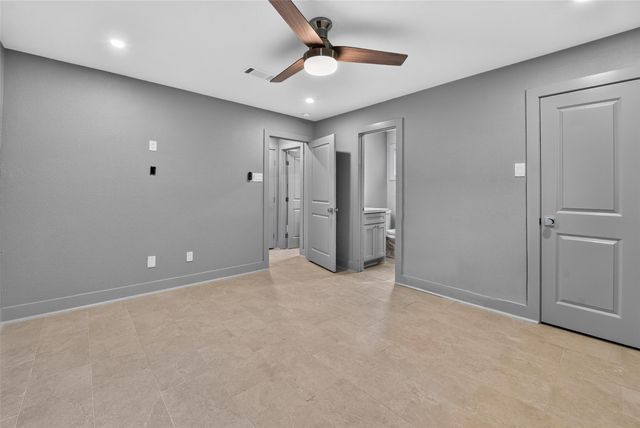 4131 Knotty Oaks Trail, Houston, TX 77045