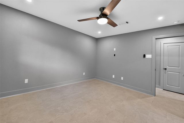 4131 Knotty Oaks Trail, Houston, TX 77045