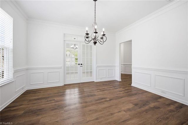 4365 Glenmore Creek Drive, Winston-salem, NC 27107