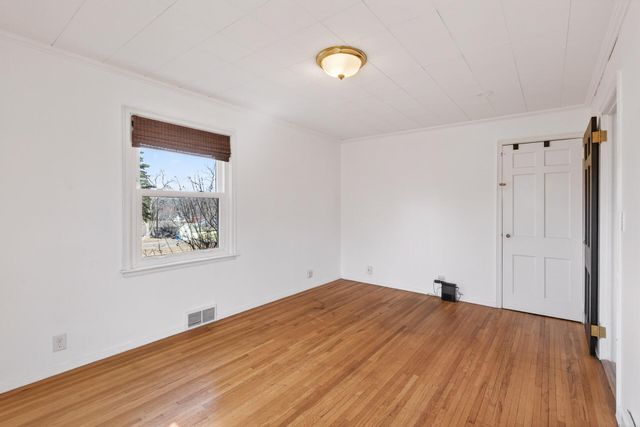 2672 Parkview Boulevard, Robbinsdale, MN 55422