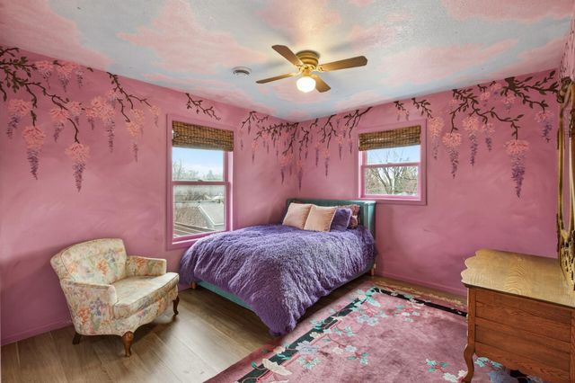 2672 Parkview Boulevard, Robbinsdale, MN 55422