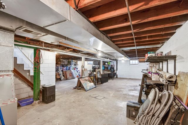 2672 Parkview Boulevard, Robbinsdale, MN 55422